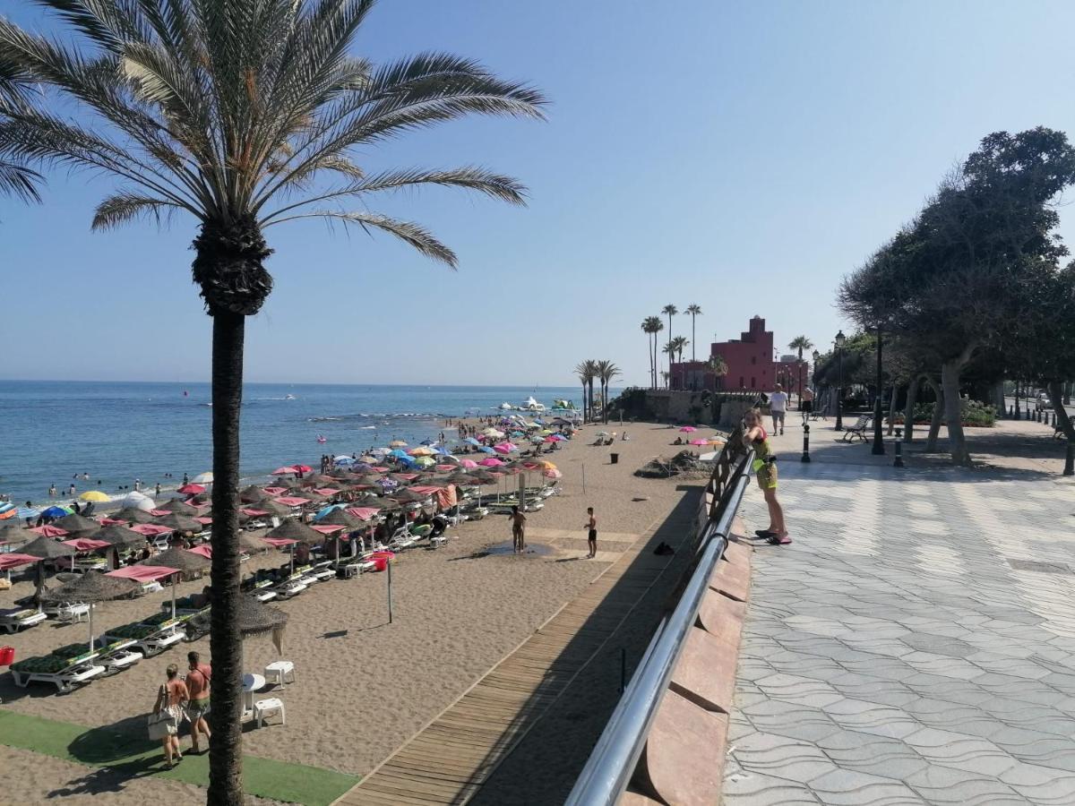 Estudio Terraza Vista Mar Parking Gratuito Piscinas Benalmádena Exterior foto